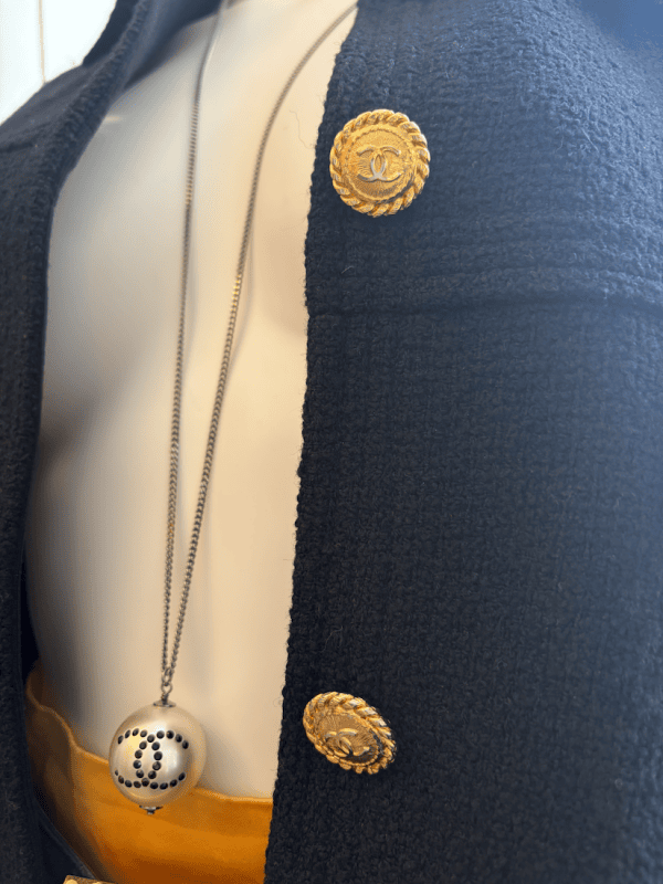 chanel chain necklace in ruthenium and pearl pendant