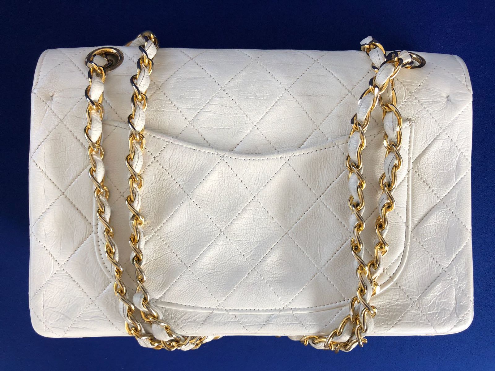chanel white clutch purse