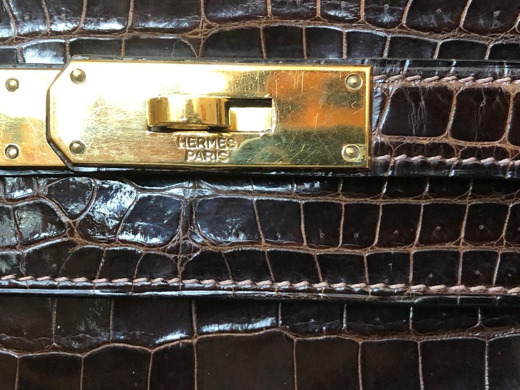 HERMÈS Kelly 28 Sellier Black Shiny Porosus Crocodile handbag