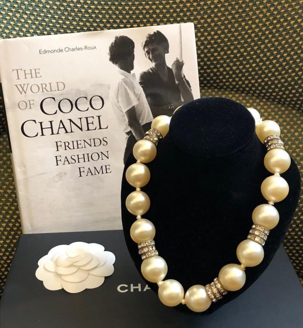 Chanel Pearl Choker Necklace Poured Glass & Faux Diamonds 1980s ...