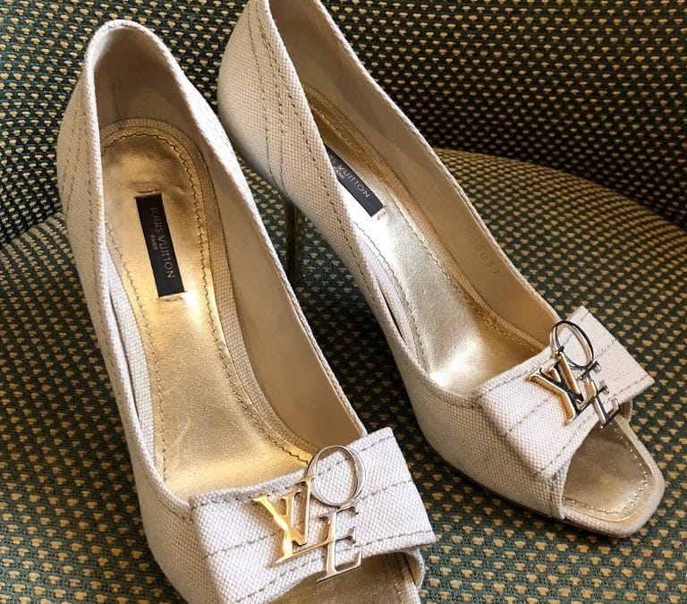 LOUIS VUITTON High Heels LV Love Logo Shoes Peep Toe Pumps