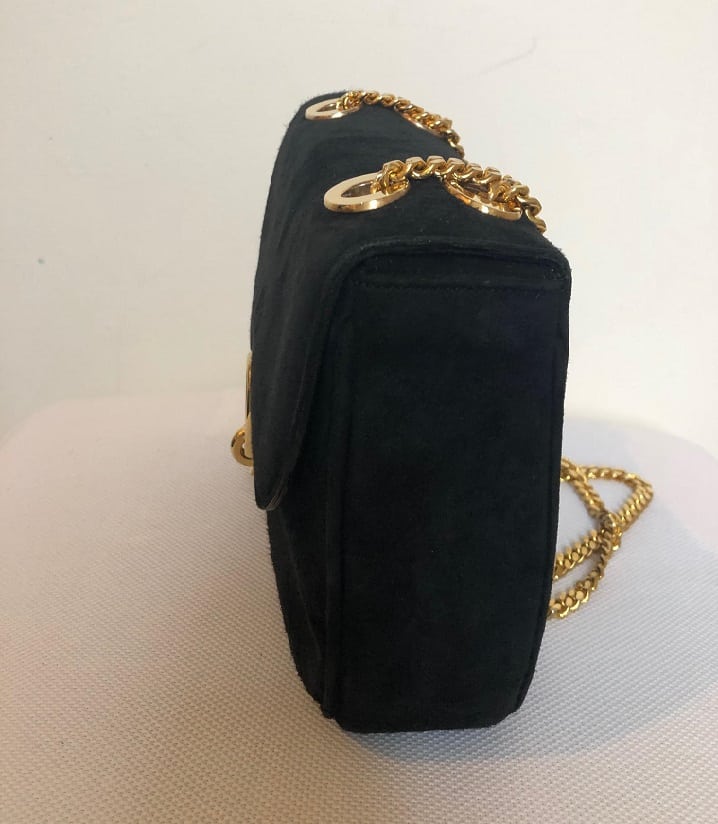 CELINE Oval Shape Shoulder Bag Double Gold Chain Strap - Chelsea Vintage  Couture