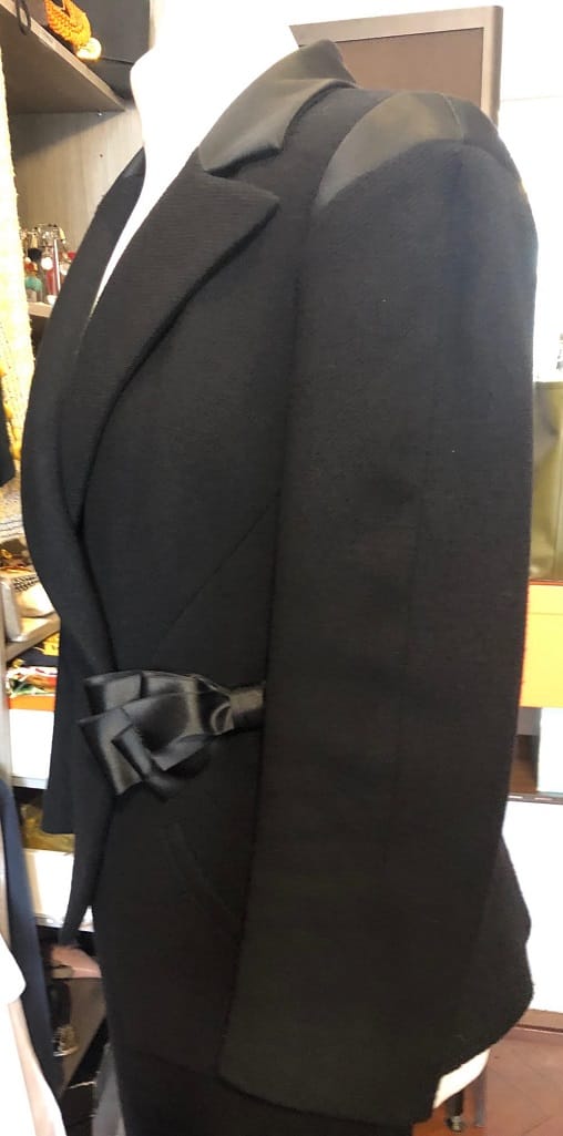 Chanel Suit 2000 Runway Black Wool Silk Vintage Skirt and Jacket Bow CC ...