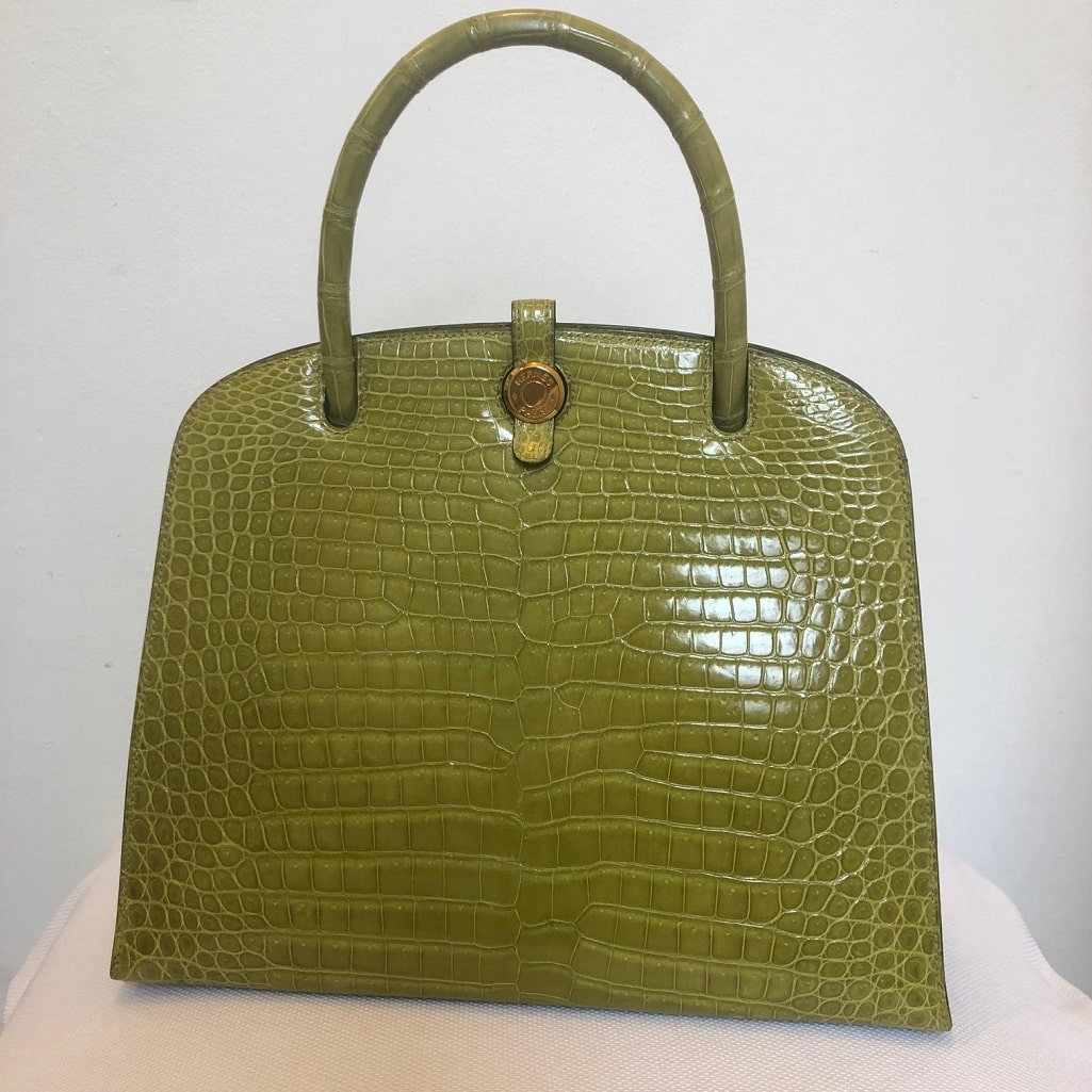 Sold at Auction: Hermes Kelly Handbag, Black Crocodile, C. 1970s With Dust  Bag