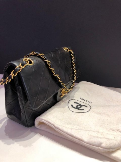CHANEL Vintage Classic Double Flap Bag Quilted Lambskin Medium Black ...