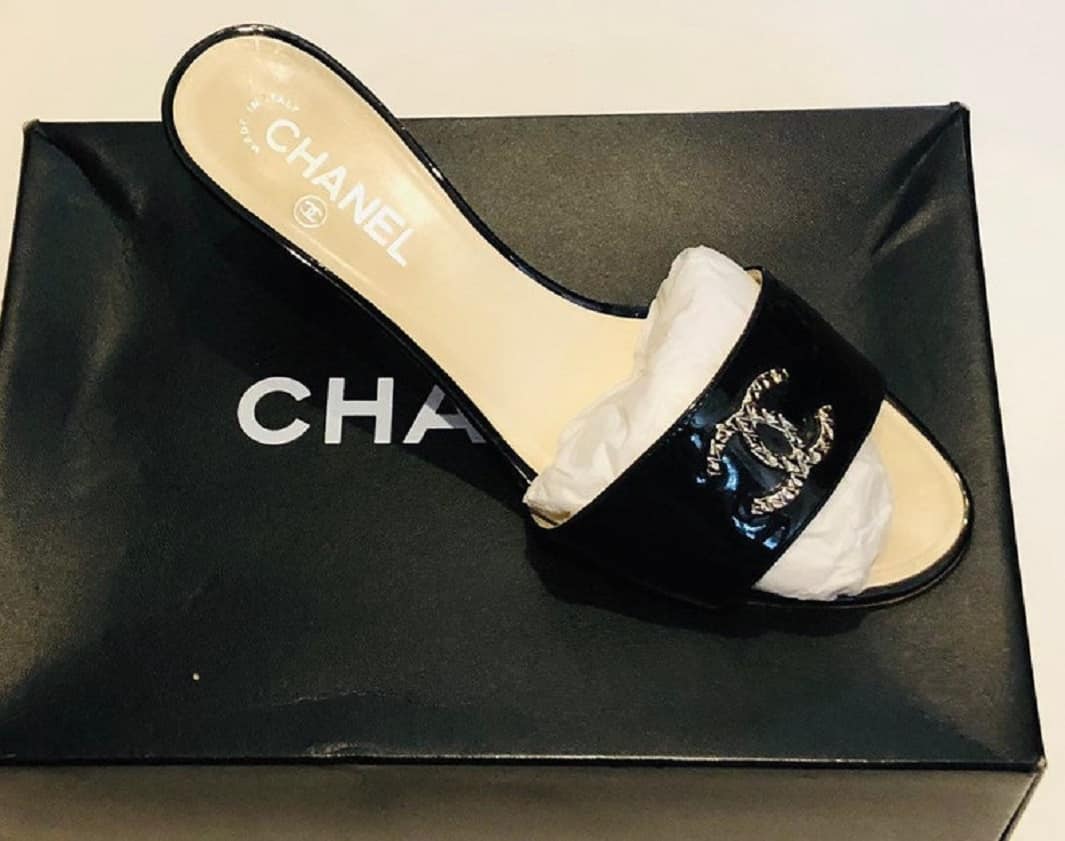 CHANEL Sandals Mules Black Patent CC Logo Rhinestones Effect - Chelsea ...