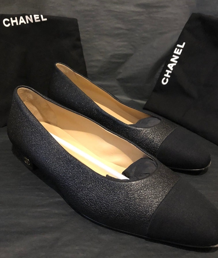 CHANEL Ballerinas Black Monochrome Leather And Gros Grain Cap Toe