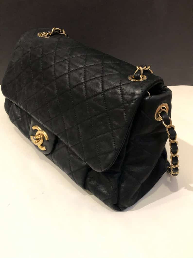 CHANEL Accordion Flap Aged Leather Shoulder Bag Black
