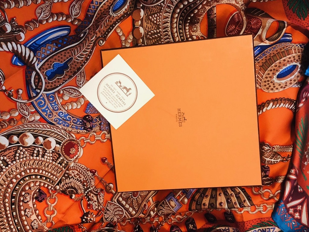 HERMÈS Zenobie Reine de Palmyre Silk Scarf RARE W/BOX Collector