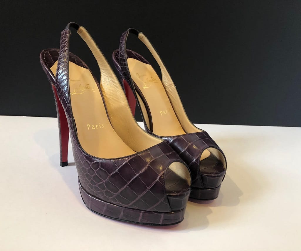 CHRISTIAN LOUBOUTIN Crocodile Purple Platform Toe Slingback High Heels Red  Sole Sandals - Chelsea Vintage Couture