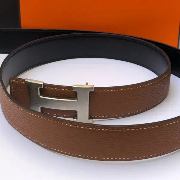 HERMÈS Belt H Constance Reversible 32 mm Tan / Black Brushed