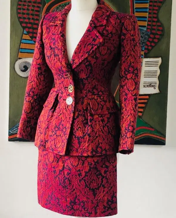 yves-saint-laurent-vintage-