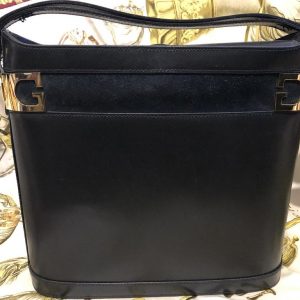 Pin by 🍒 on BAGS  Black handbags, Bags, Vintage bags