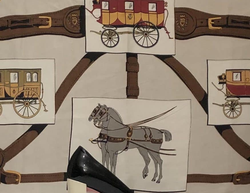 FENDI Multicolour Patent Leather Eloise Round Toe Shoes Pumps W/Box