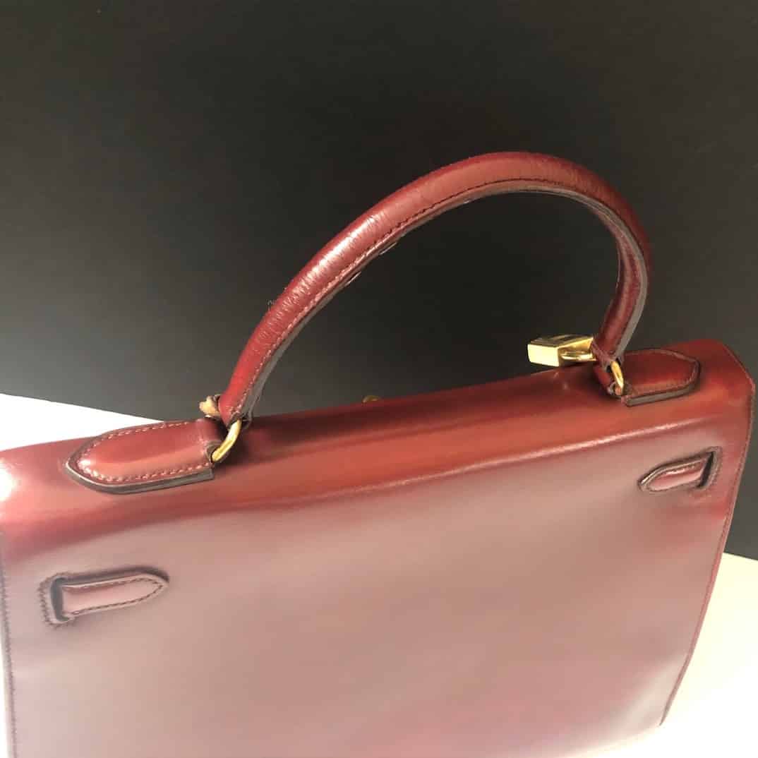 Red Hermès Kelly 32cm handbag, MATCHES x Sellier