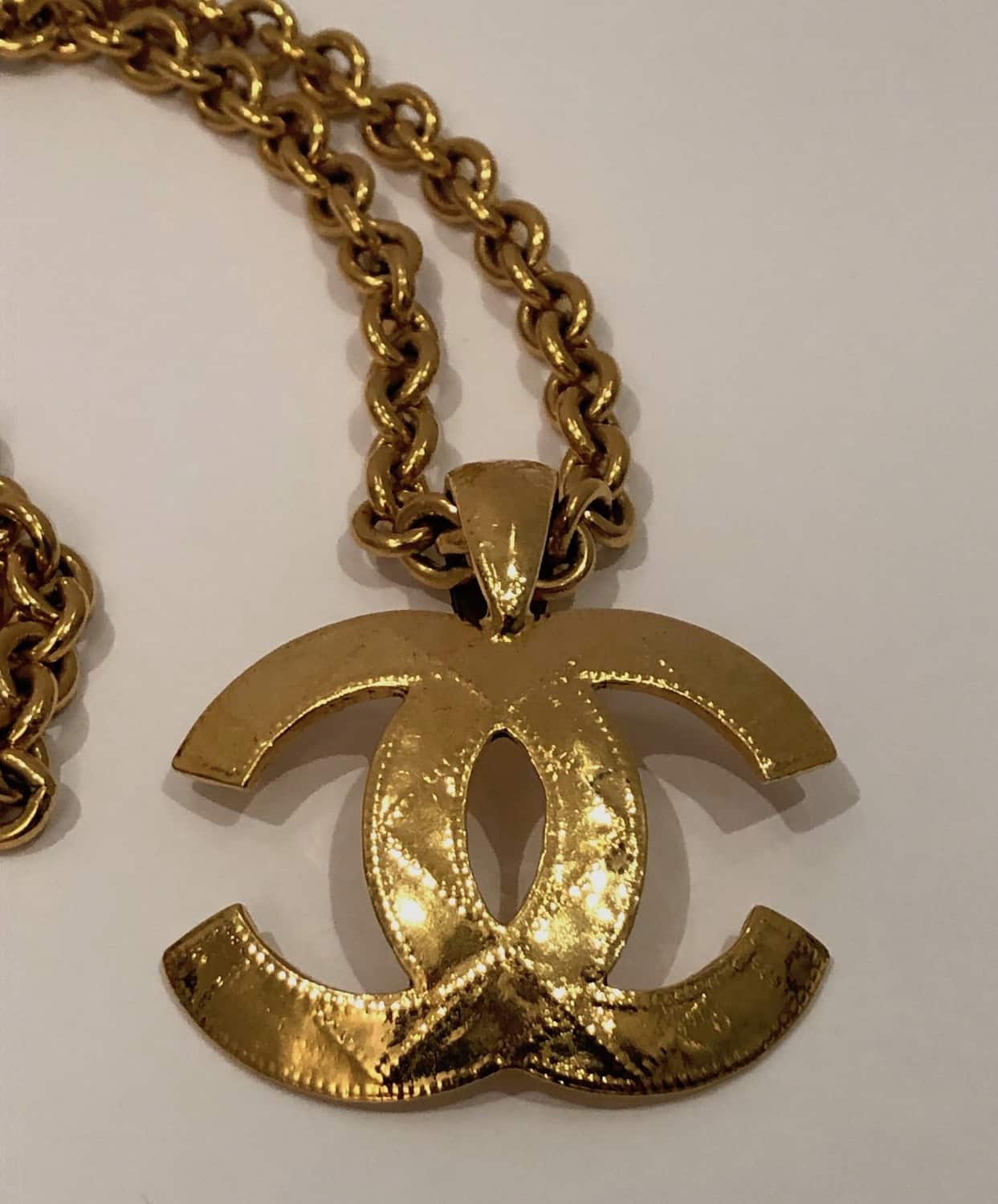 Vintage Chanel triple CC gold necklace – Livz Vintage
