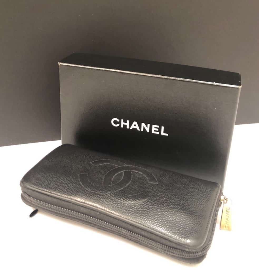 old chanel wallet on