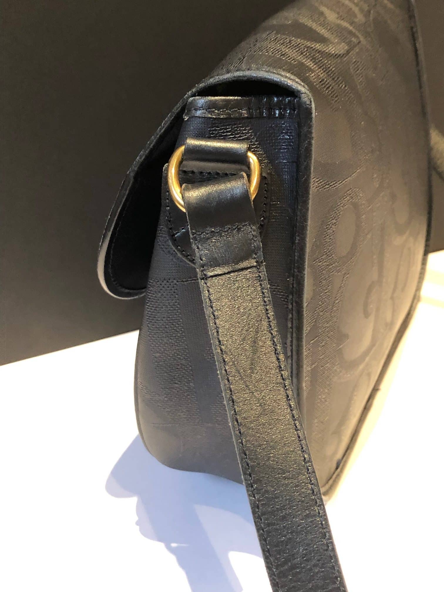 Guy Laroche Burgundy Signature Logo Canvas Leather Trim Crossbody/Shoulder  Bag