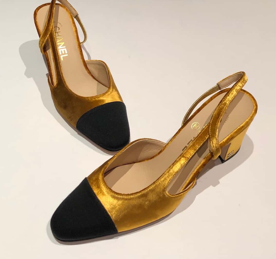 Chanel Pre-Owned 2000's Slingback Pumps