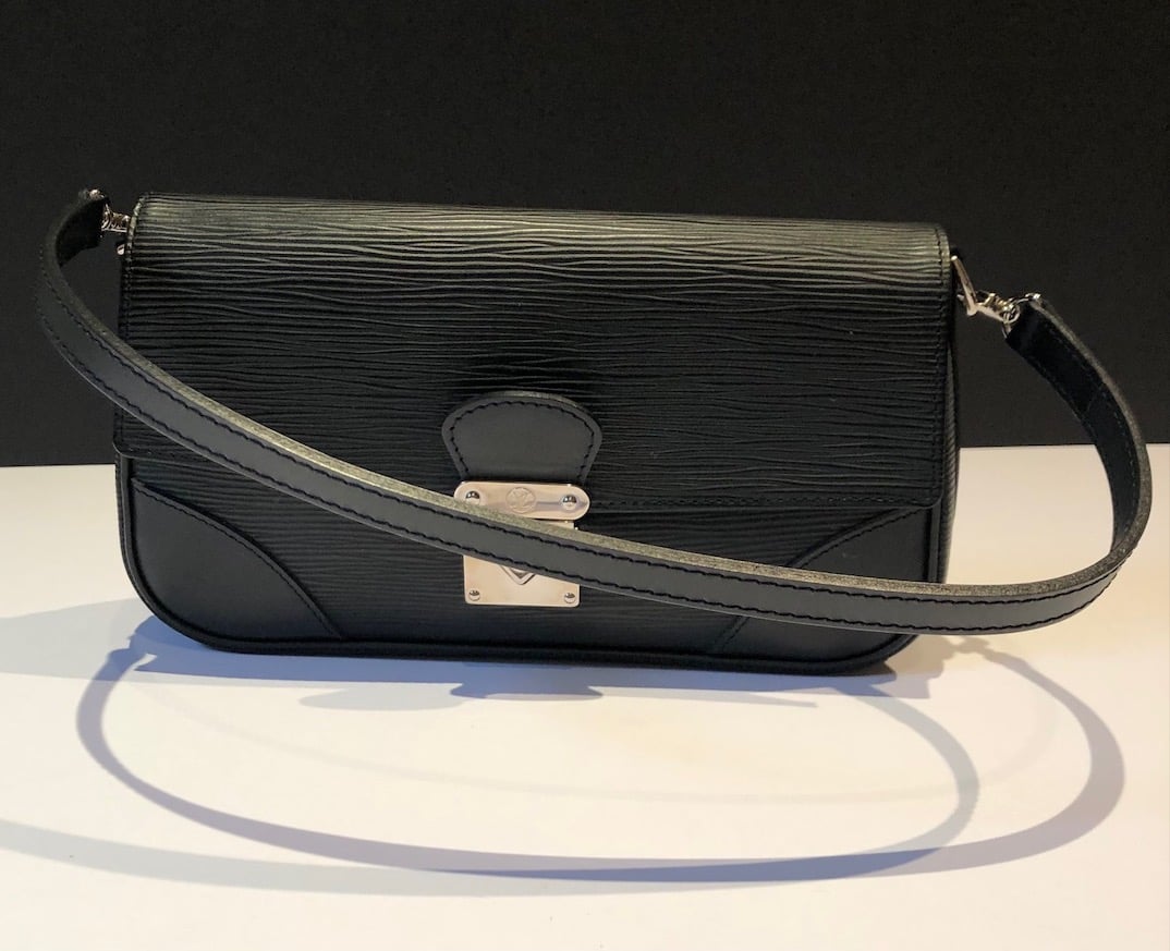 Louis Vuitton vintage black shoulder bag - 1990s second hand Lysis