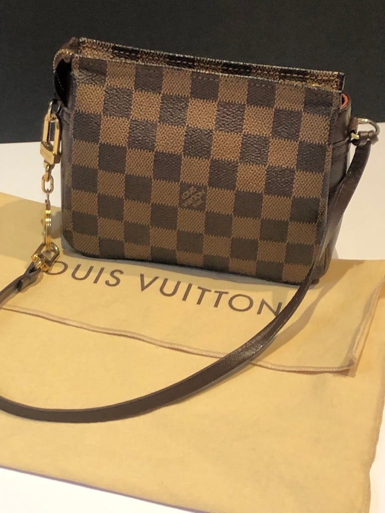 LOUIS VUITTON 2001 Damier Top Handle Bag Mini Vintage - Chelsea Vintage  Couture