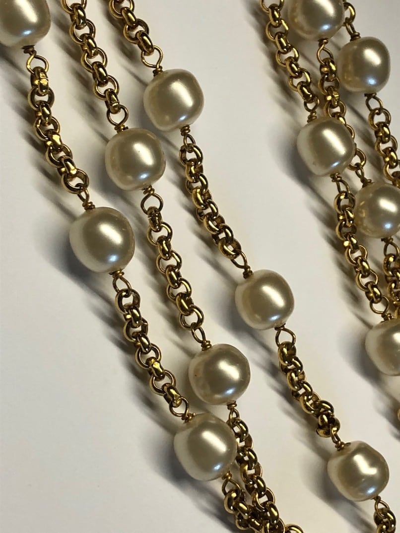 CHANEL 1980s Pearl Necklace CC Pendant 24K Gold Plated Rare Vintage -  Chelsea Vintage Couture