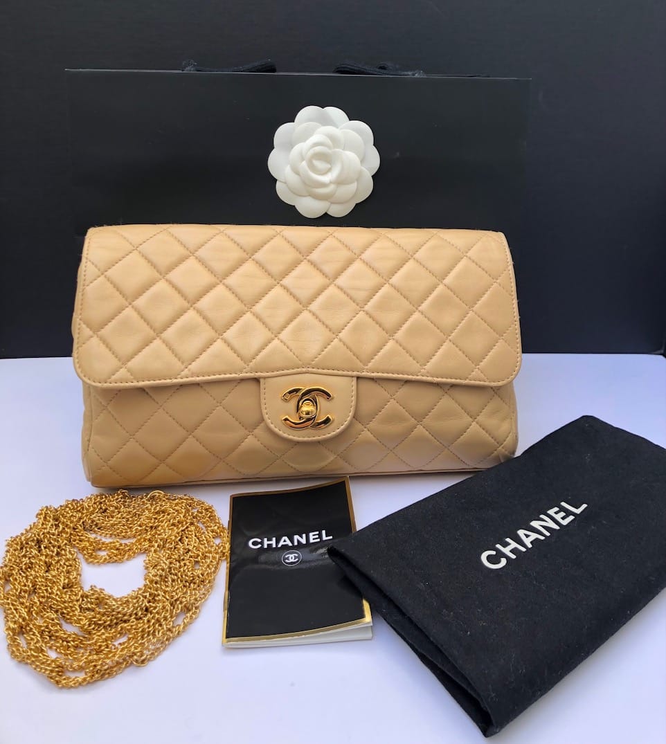 CHANEL 1994 2.55 Timeless Classic Quilted Leather Clutch Bag Vintage -  Chelsea Vintage Couture