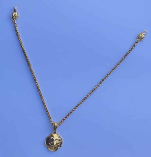 CHANEL PRE-OWNED CC MEDALLION CHAIN NECKLACE
