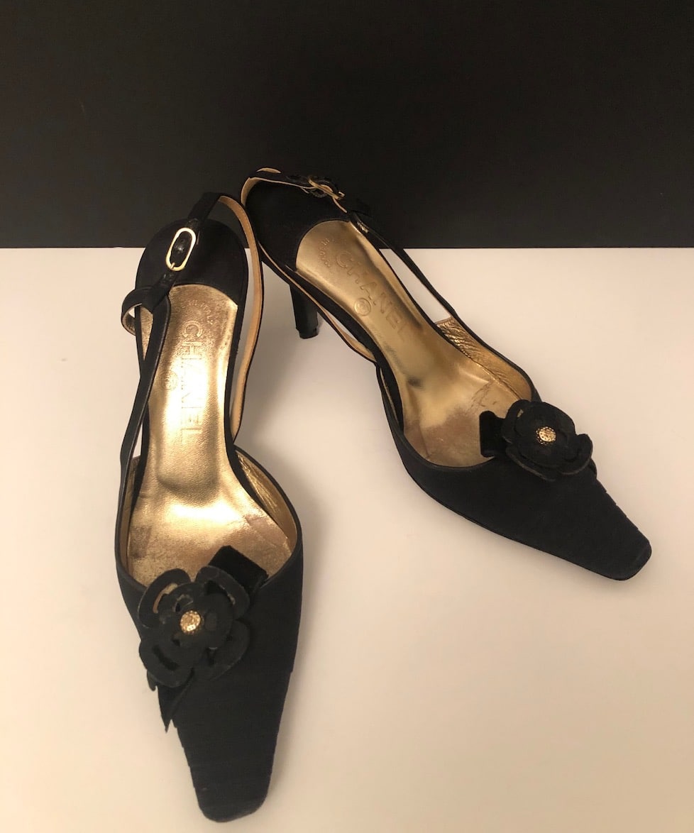 chanel bow heels