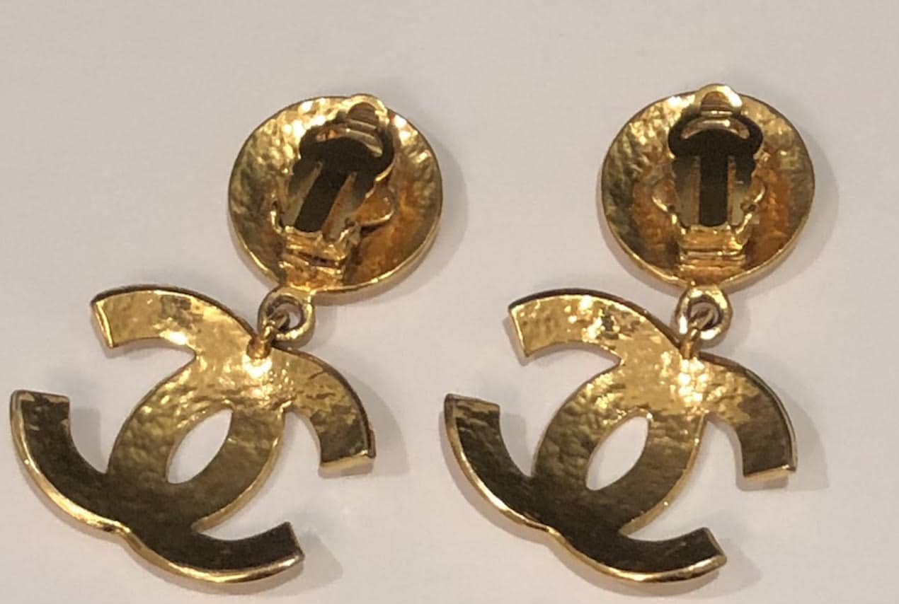 CHANEL CC Logo Gold Metal Earrings Evening Dangle Drop Large Circa 1994 -  Chelsea Vintage Couture