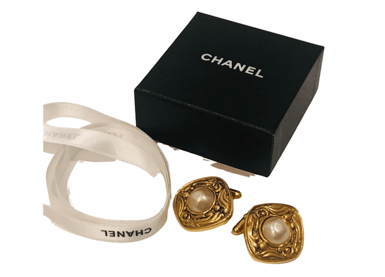 CHANEL 1980s Cufflinks Pearl & Gold Baroque Arabesque W/Box - Chelsea  Vintage Couture