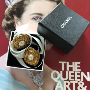 Chanel, Vintage Pearl Drop Earring
