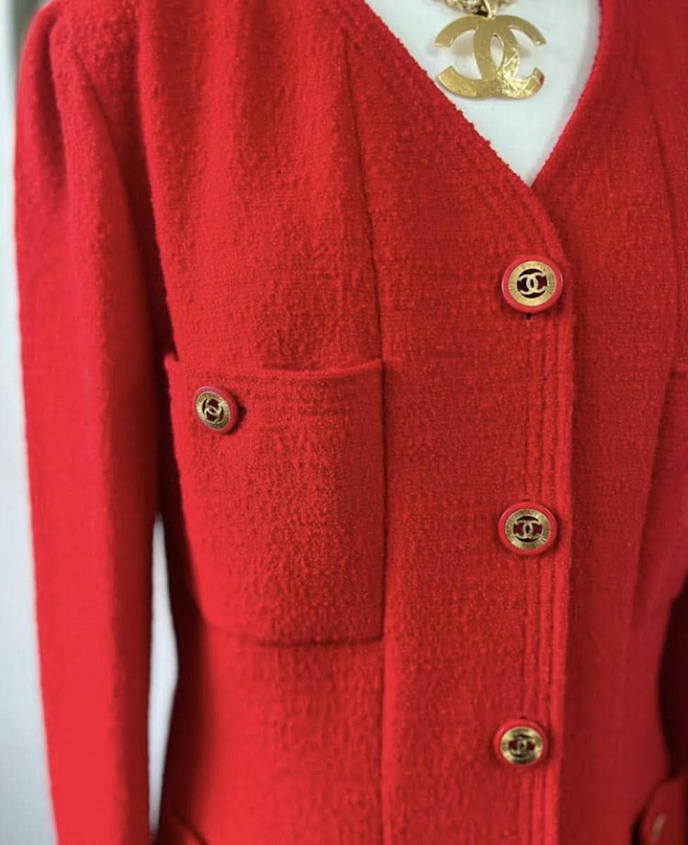 CHANEL 1990s CC-Buttons Single-Breasted Jacket Suit Red Tweed Bouclé ...