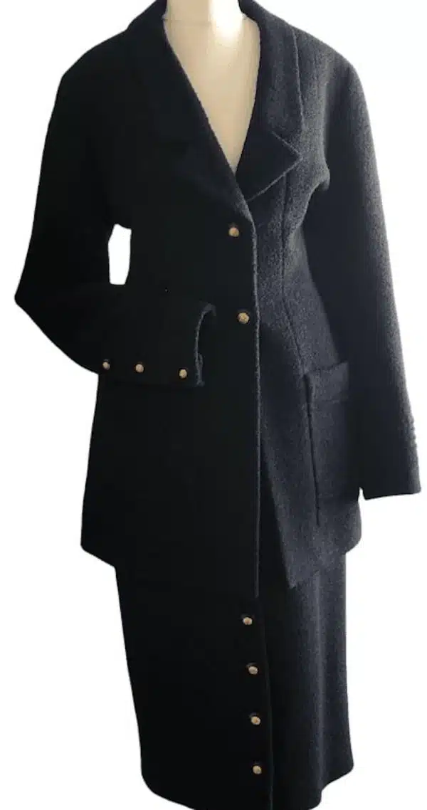 CHANEL 1993 Black Jacket Tweed Bouclé Wool Skirt Suit CC Logo