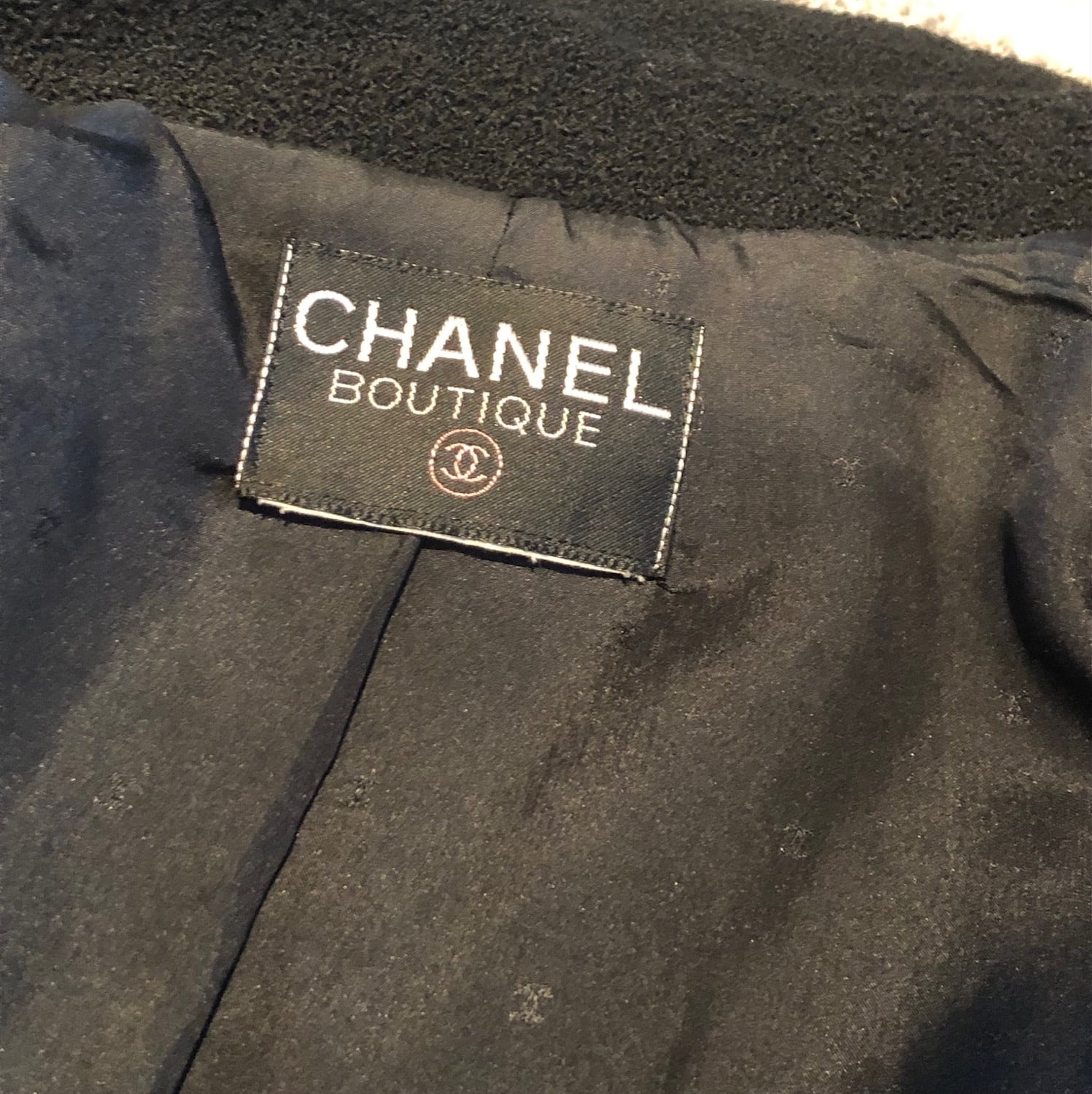 CHANEL 1993 Black Jacket Tweed Bouclé Wool Skirt Suit CC Logo Single ...
