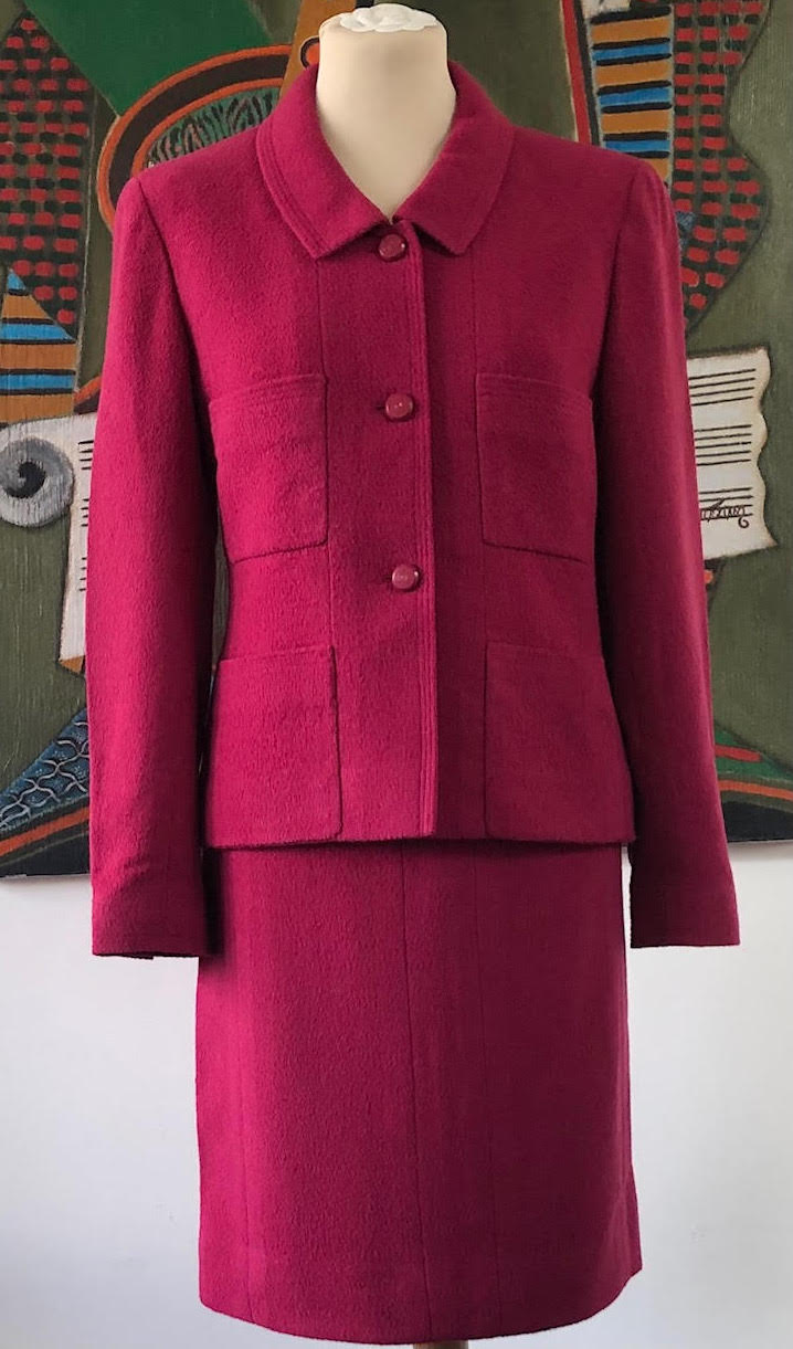 CHANEL 1998 Wool Jacket Tweed Skirt Suit Pink CC Logo Buttons - Chelsea  Vintage Couture