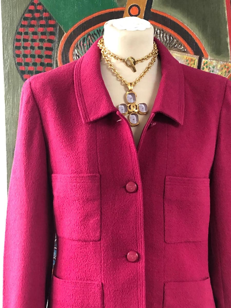 CHANEL 1998 Wool Jacket Tweed Skirt Suit Pink CC Logo Buttons