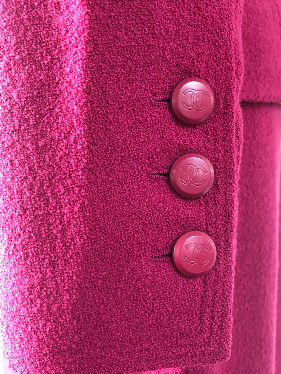 CHANEL 1998 Wool Jacket Tweed Skirt Suit Pink CC Logo Buttons