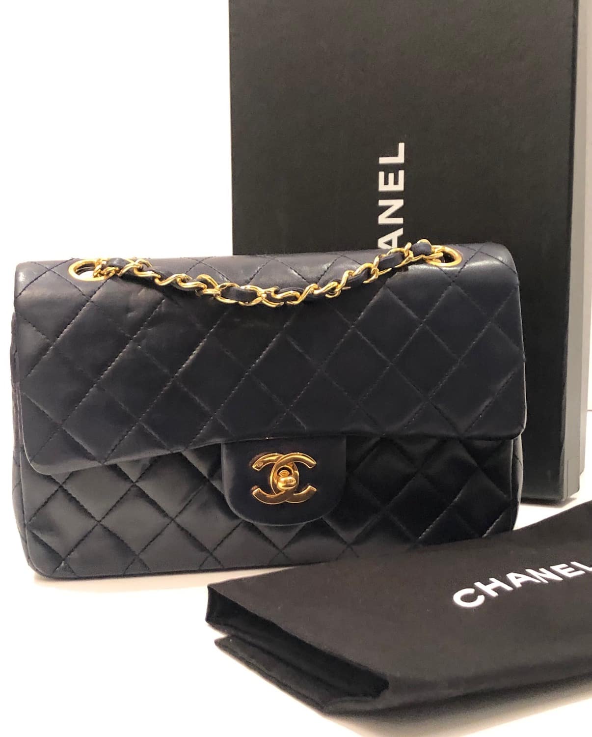 vintage chanel small classic flap
