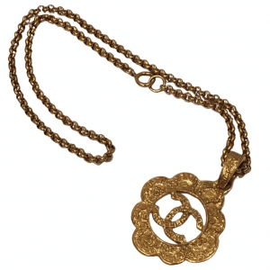 Chanel chain medallion necklace