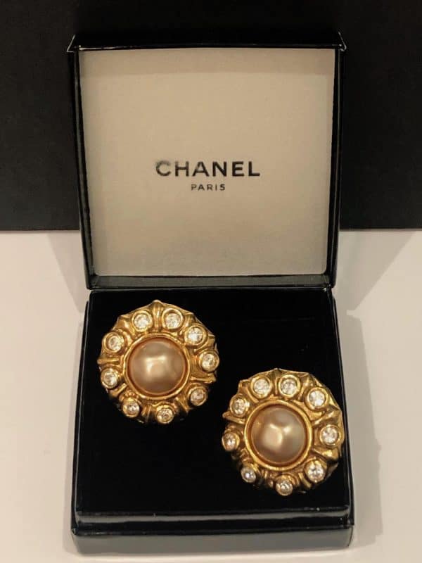 Chanel 24k gold tone earrings