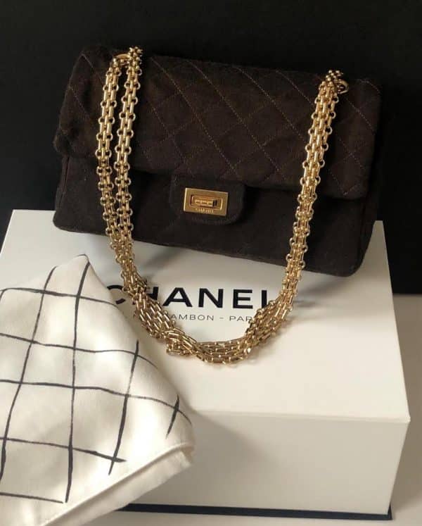 Chanel vintage 70s 2.55 handbag