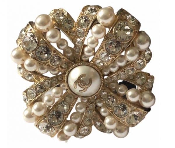 chanel brooch cc logo pearl & crystals pin w/box