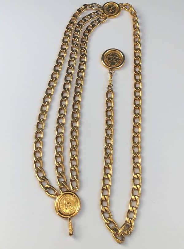 chanel vintage belt triple strand chain link medallion coin rue cambon belt c.1990s w/box