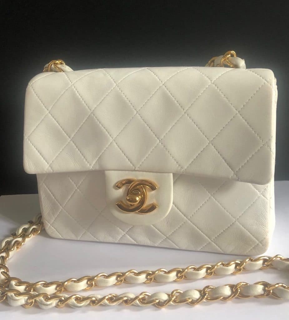 CHANEL 1997 White Lambskin Mini Square Quilted Classic Vintage Flap Bag W /Box