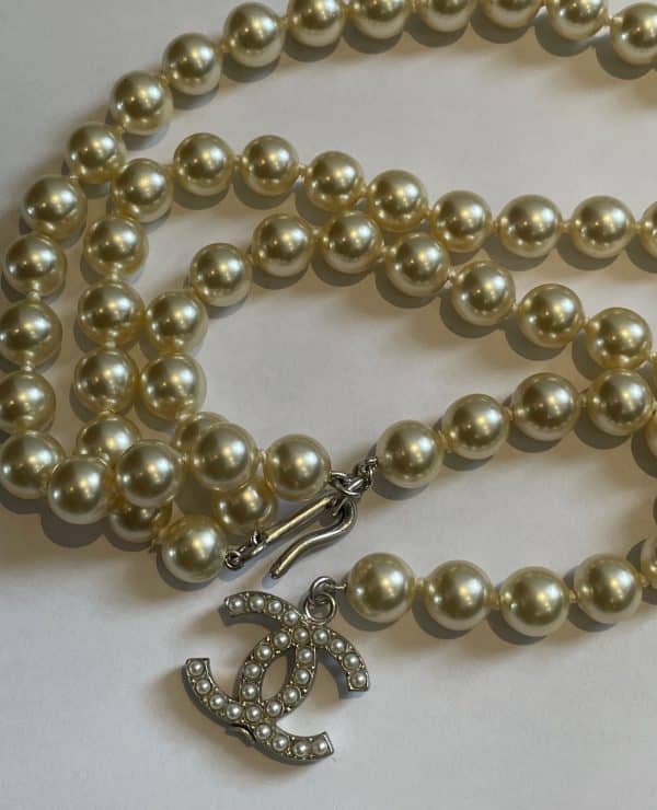 chanel pearl belt necklace double strand cc logo charm c.2004 w/box