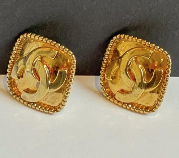 chanel vintage cc logo coco large square earrings gold w/box c.1996