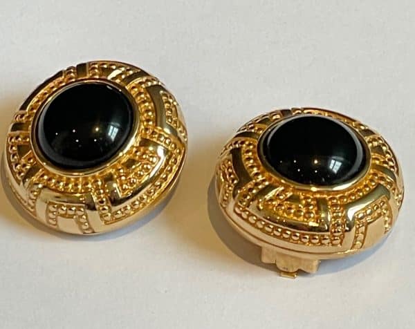 christian dior vintage couture button earrings gold tone black crystal cabochon c.1980s
