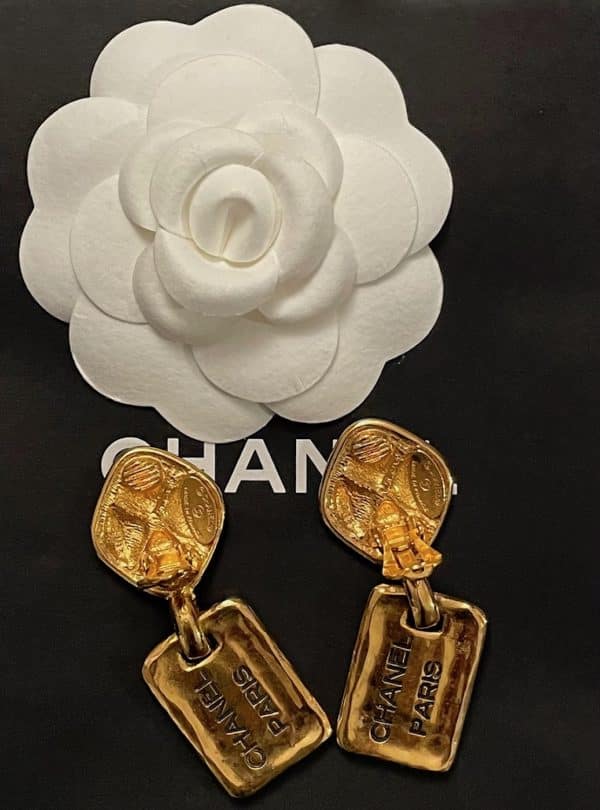 chanel vintage earrings leaf clover chanel paris logo drop dangle clip w/box c.1980s