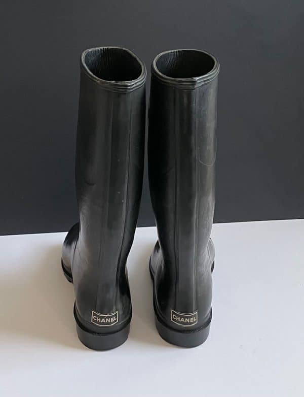 chanel wellington cc logo black rubber chanel boots fall winter c.1980